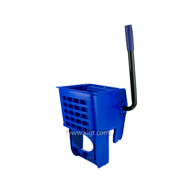 Plastic wringer for 32 Ltr
