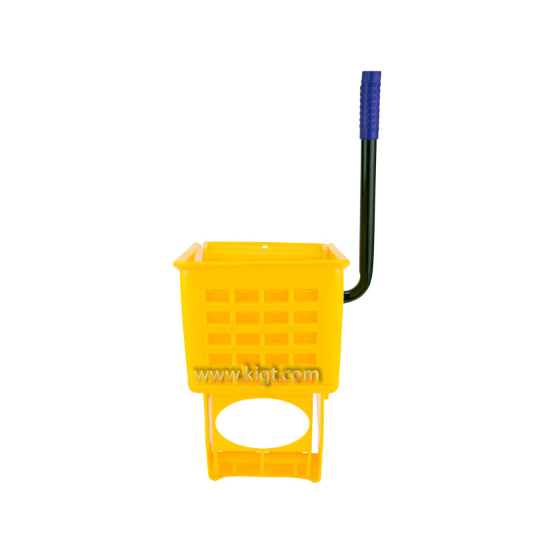 Plastic wringer for 32 Ltr