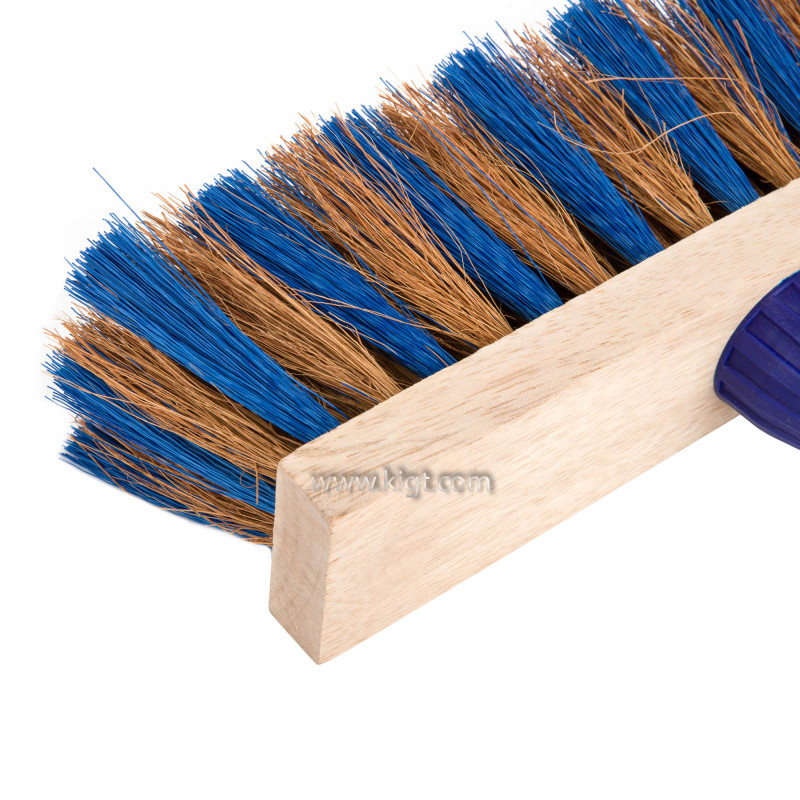 Coco Broom With Socket 