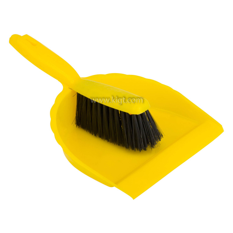 Dust pan set