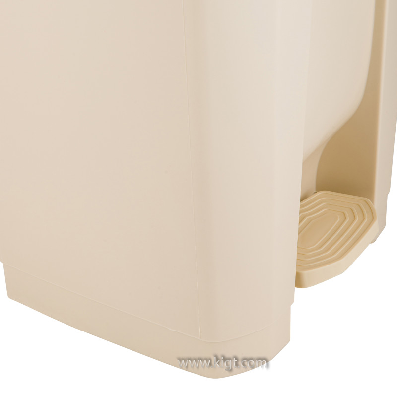 Garbage Can 45 Ltr With Pedal 