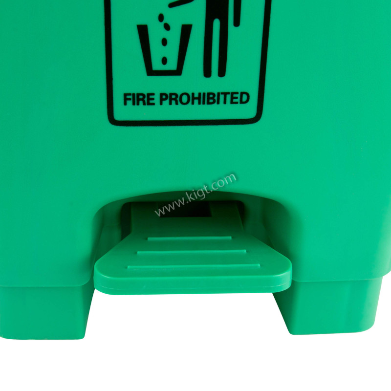 Garbage Can With Pedal 15 L 