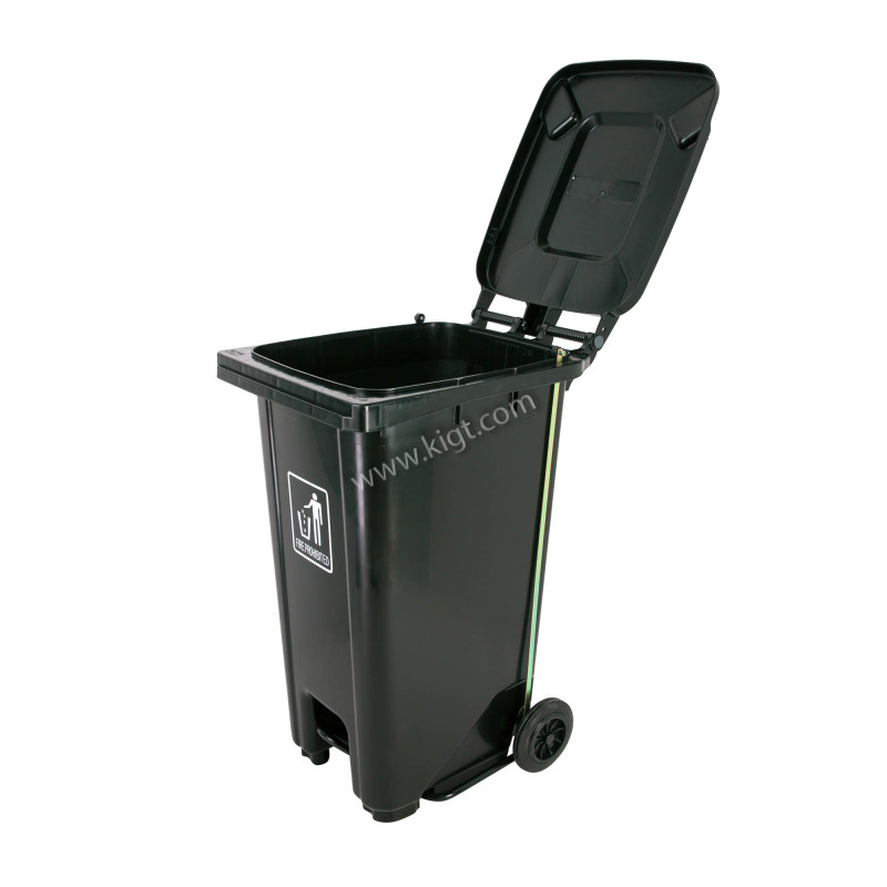 Garbage Can 240 Lt With  Front Pedel 