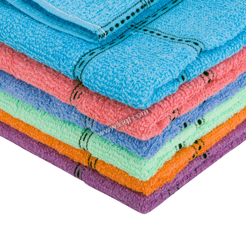 Check Towel with stitched edge 70%cotton & 30%polyester