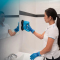 Equipped with an adjustable head & 360° of free-range motion, the i-scrub can reach any area quickly and get it clean efficiently.