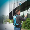 Professional window washing, reimagined. Clean large windows quickly and ergonomically, with complete control.