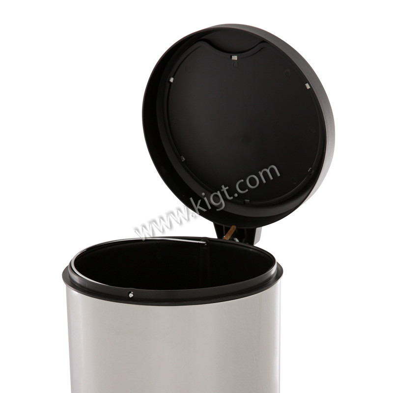 Pedal Bin 12 L Slow Motion  1x4 Pcs