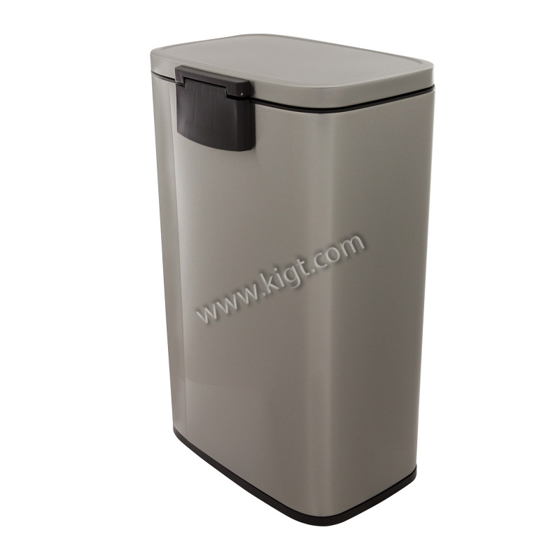 EKO 45 L  Marina Soft Close Step